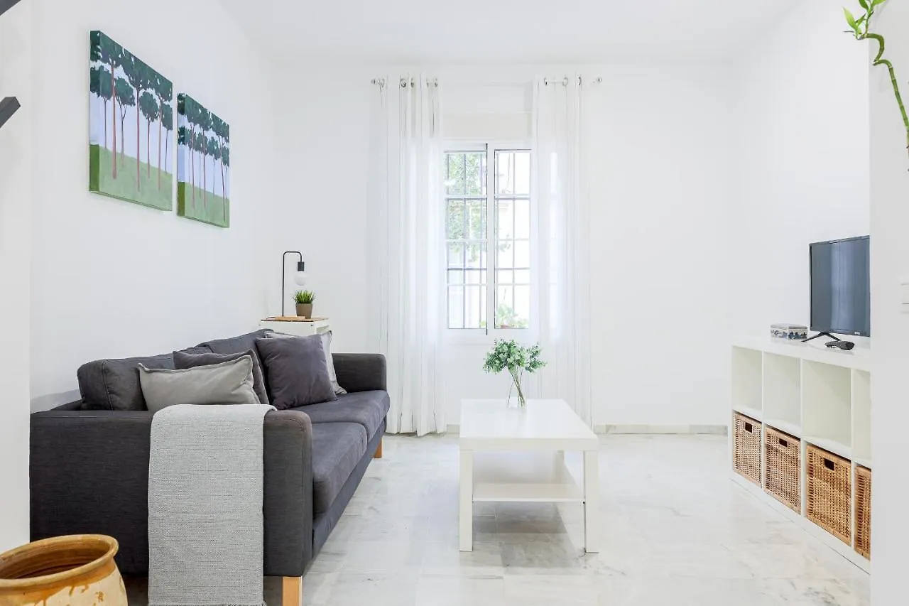 Apartment Ruiz Gijon Elegante Y Moderno En La Sevilla Mas Autentica